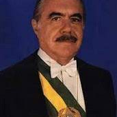 Ki_kola_-_31_Jose_Sarney_1985-1990.jpg